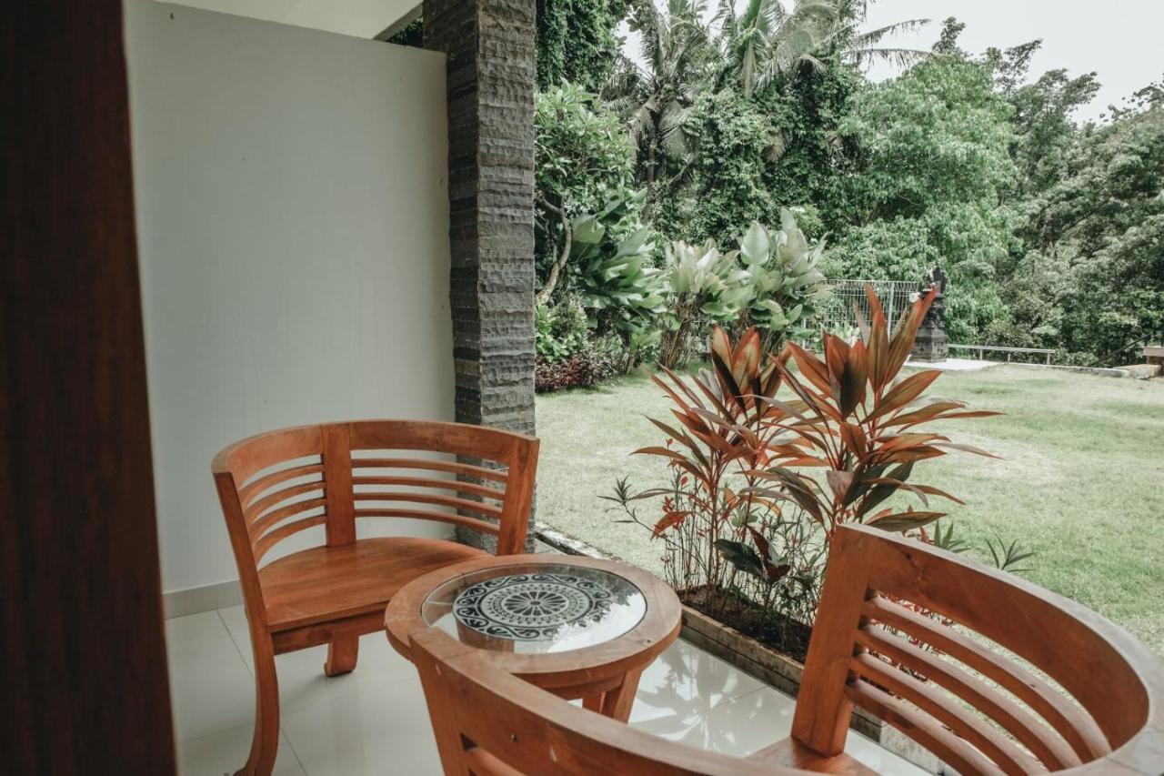 Sekar Arum Riverside Resort In Canggu Tanah Lot Exterior foto