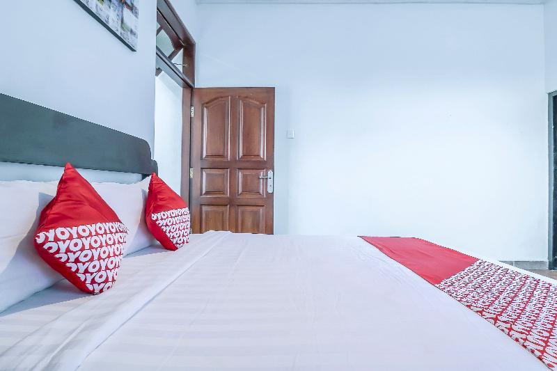 Sekar Arum Riverside Resort In Canggu Tanah Lot Exterior foto